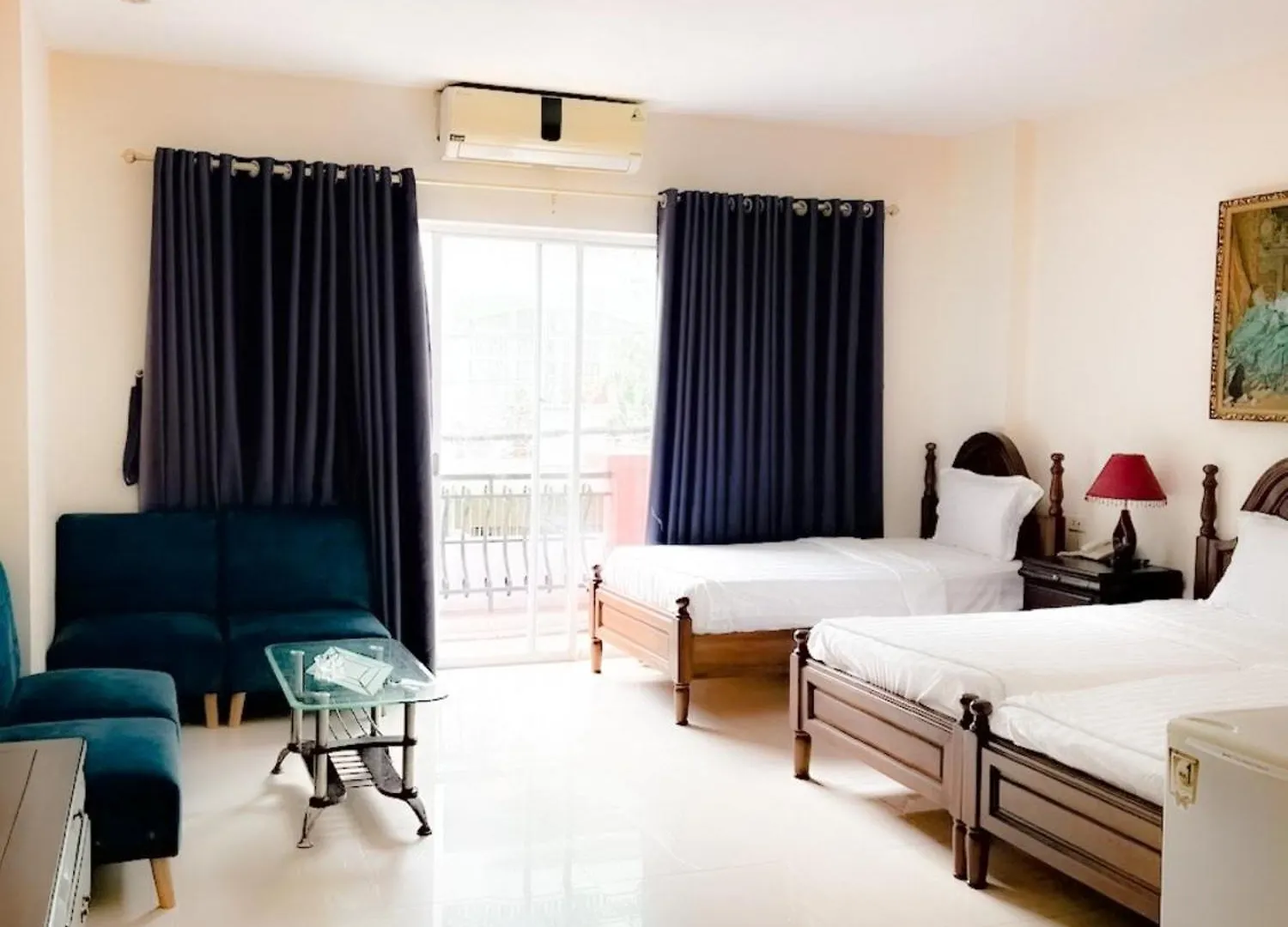 Hoang Le Hotel Ho Chi Minh City