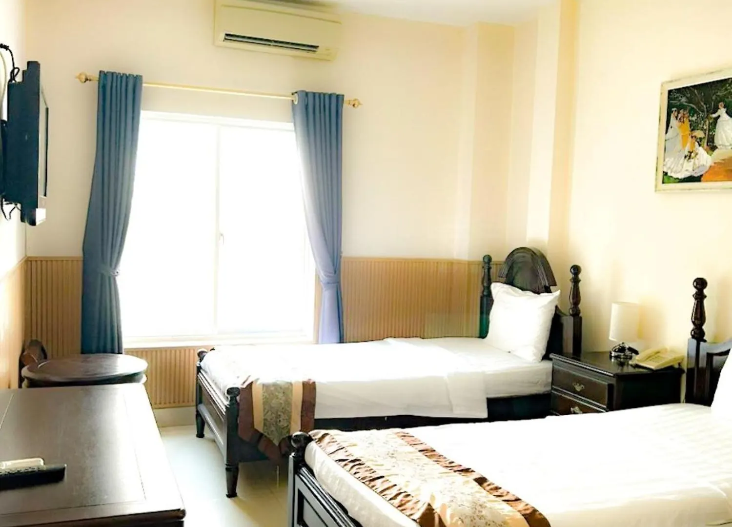 Hoang Le Hotel Ho Chi Minh City 2*,  Vietnam
