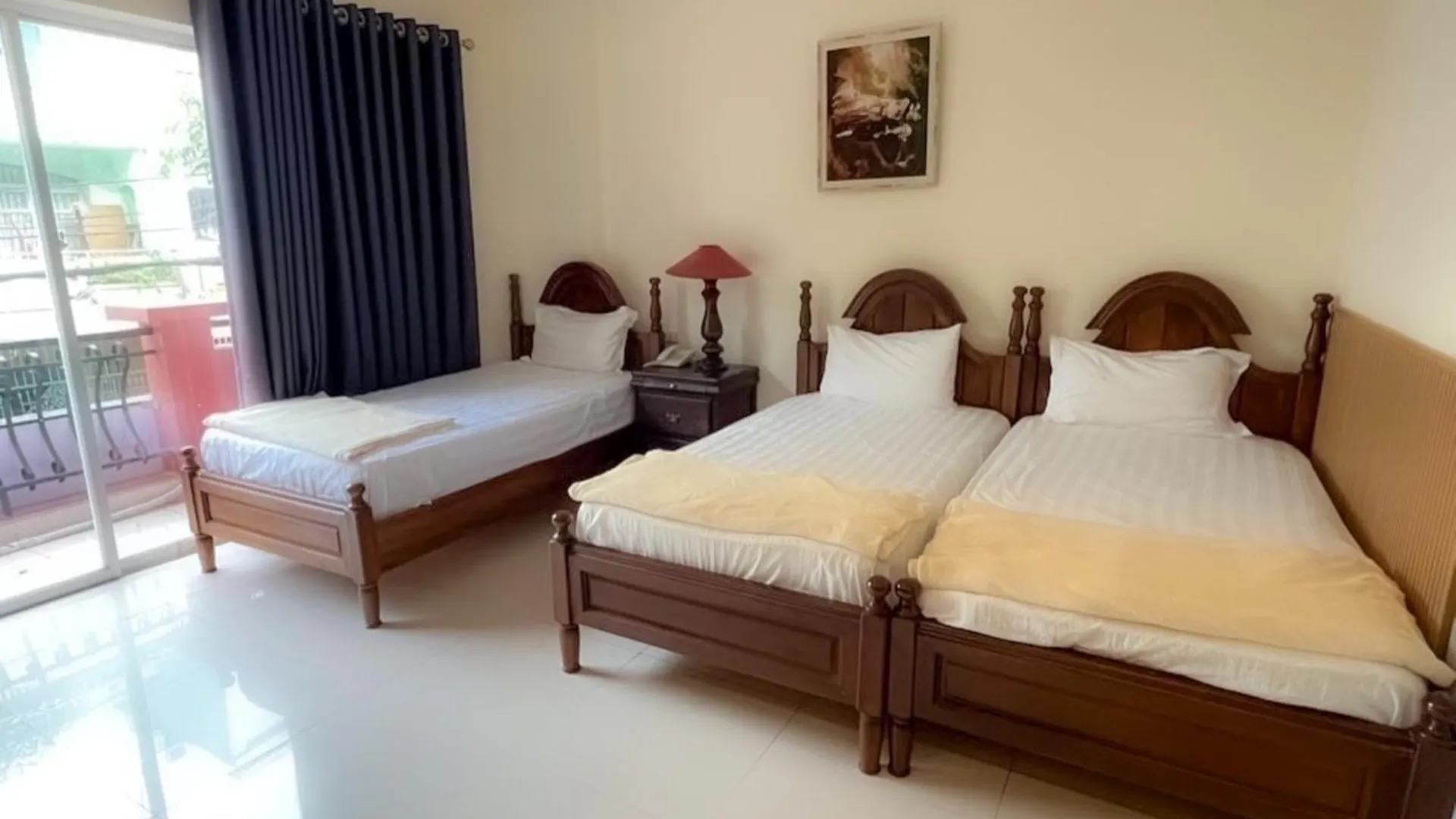 Hoang Le Hotel Ho Chi Minh City